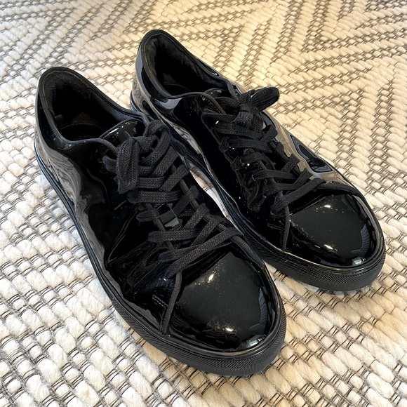 Wolf & Shepherd Other - Wolf & Shepherd Men’s black patent leather sneakers size 13 like new
